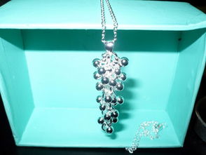 信耀首飾 從經(jīng)典葡萄項(xiàng)鏈到奢華品牌銀飾的藝術(shù)之旅